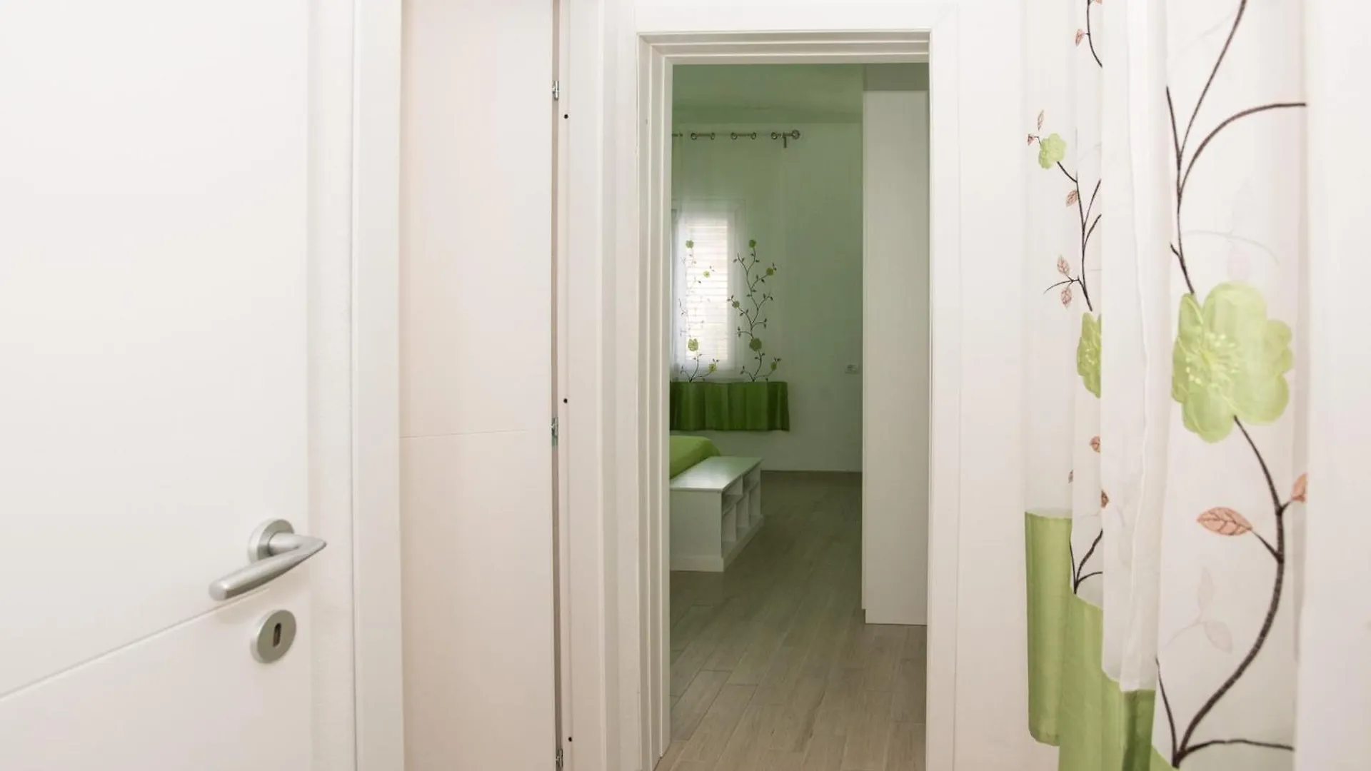 Guest house Affittacamere Le Rondini Domus De Maria