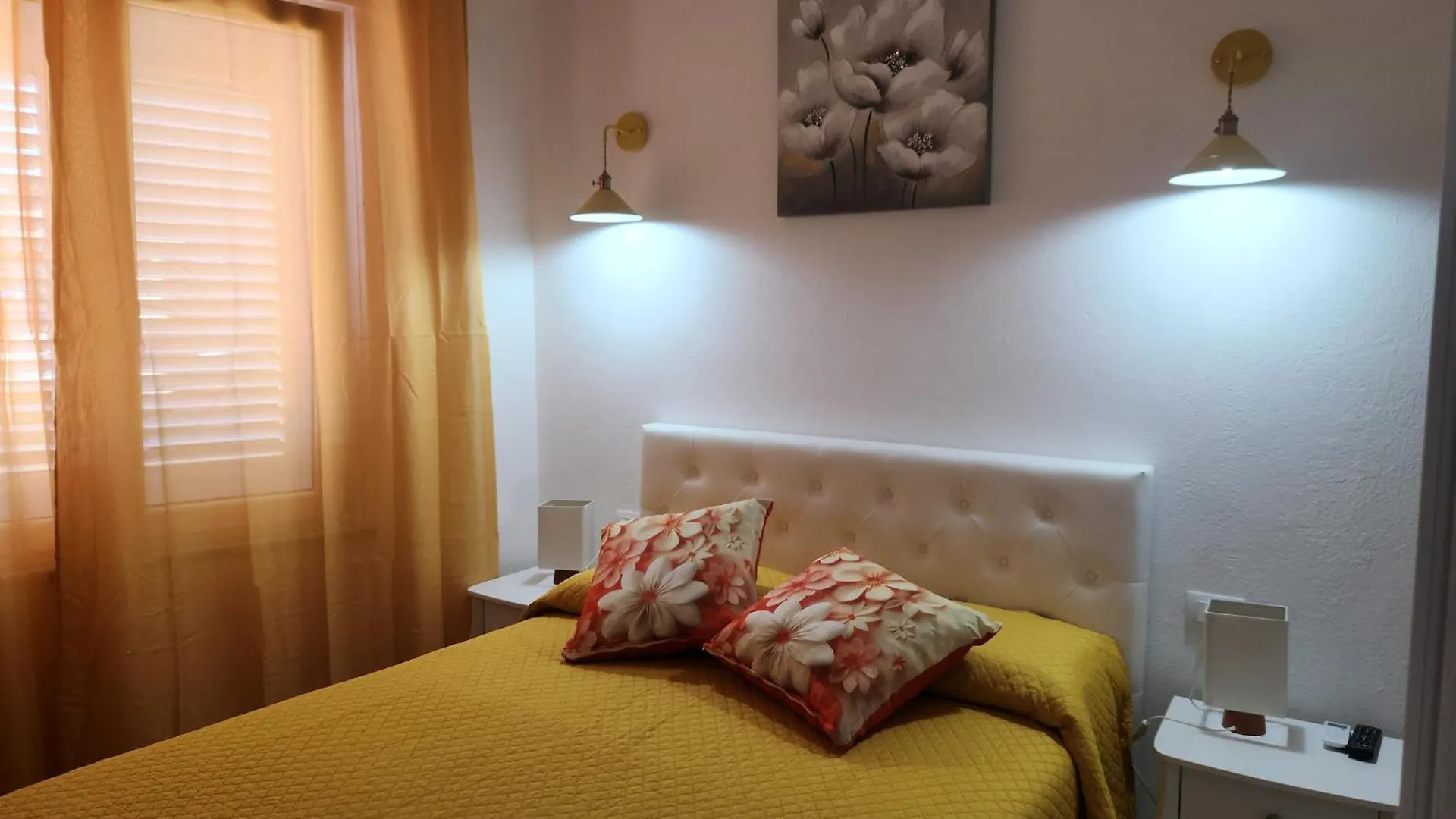 Guest house Affittacamere Le Rondini Domus De Maria